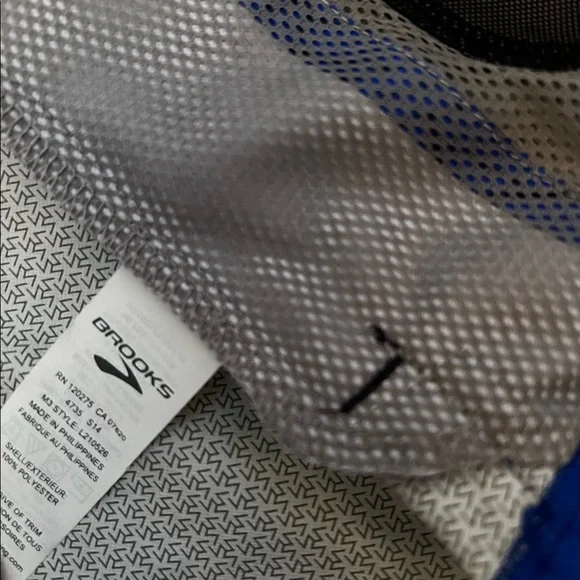 Brooks Running Men's Infiniti Jacket - Picture 7 of 10